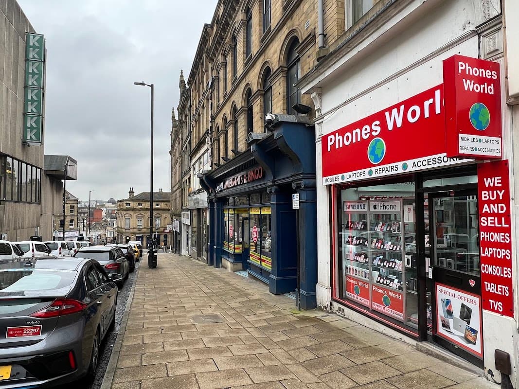 PHONES WORLD