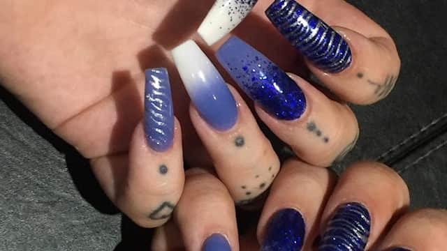 Lisa V N Nail Bar - Nail Salons in huddersfield