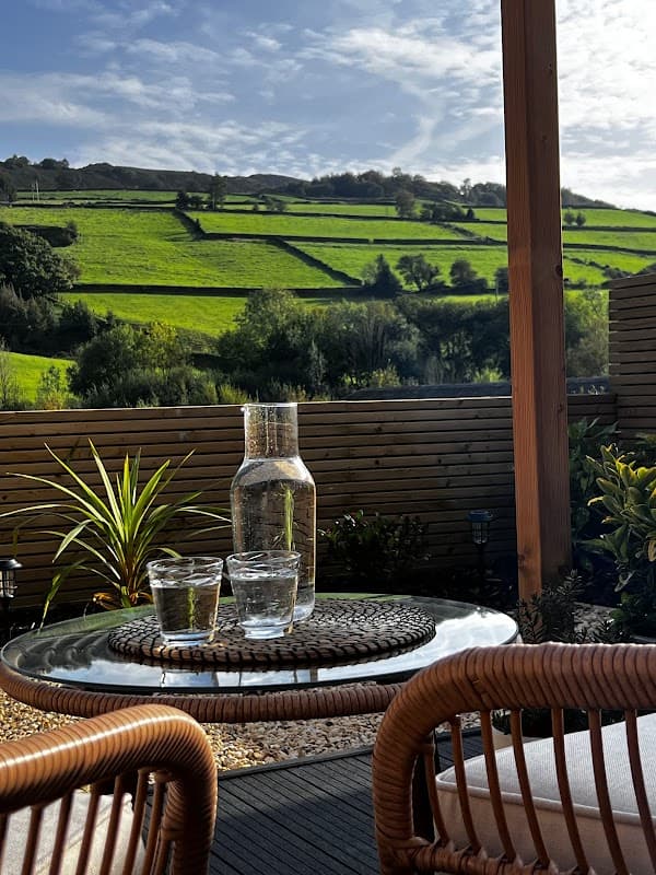 Holmfirth Hideaway - Holiday Home