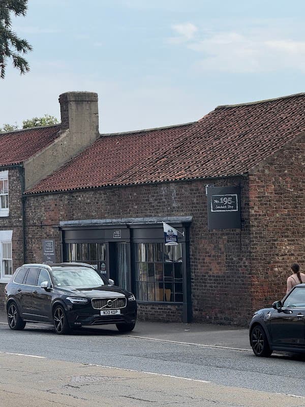 No. 195 Sandwich Shop