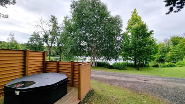 Oak Lodge 8 Hot Tub, York, Yorkshire