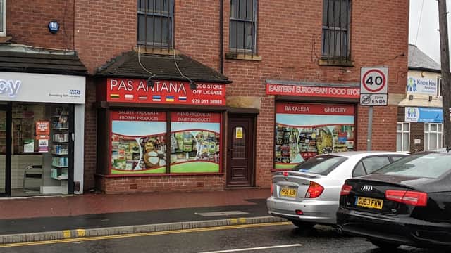 Pas Antana Leeds - Grocers in hunslet