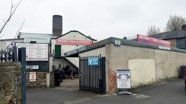 Driver's tyres & exhaust - Garages in woodhouse