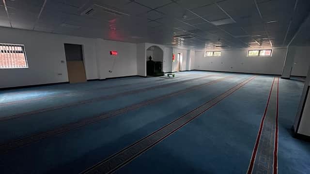 Hanfia Masjid And Islamic Cultural Centre - Mosques in carbrook