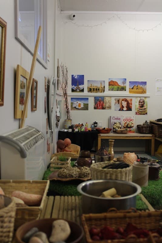 Partou Lidgett Lane Day Nursery & Pre-school