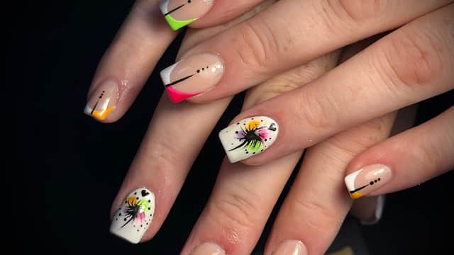NAILS SALON DNV - Nail Salons in barnsley