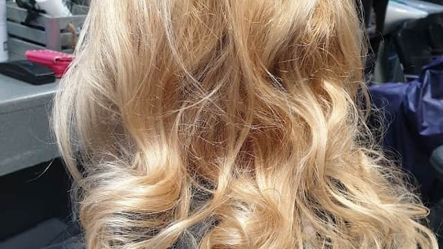 GT Hair Studio - Hair Salons in beverley