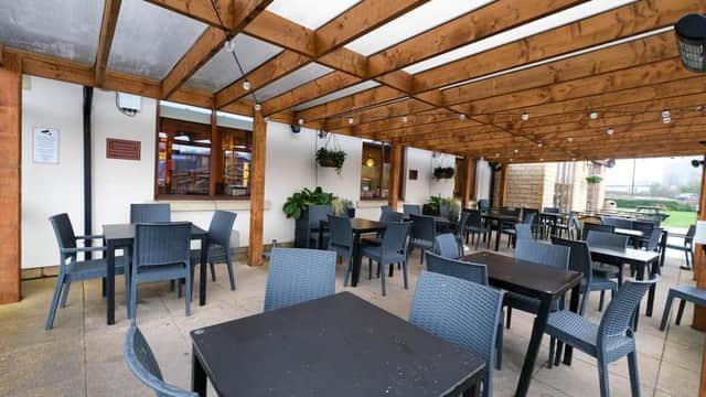 Dining at Elmwood Farm - Farmhouse Inns in woodhouse
