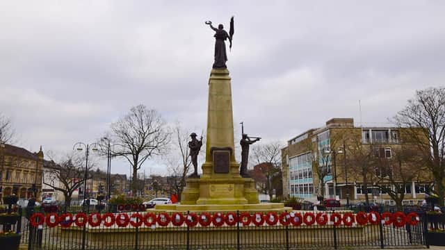 Keighley Cenotaph - War Memorials in keighley