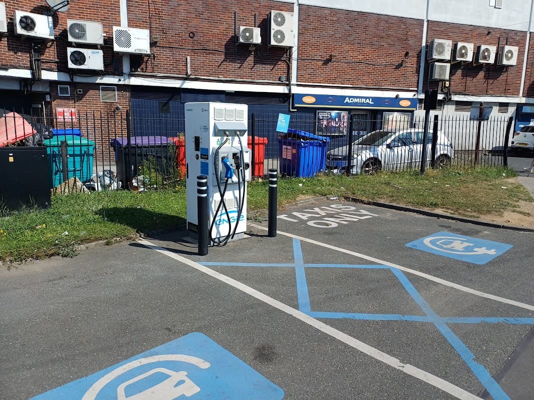 GeniePoint Charging Station