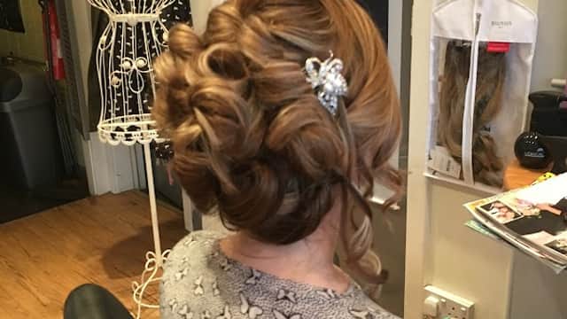 Hair by Beth @ Luxury Hair Quarters - Hair Salons in colton