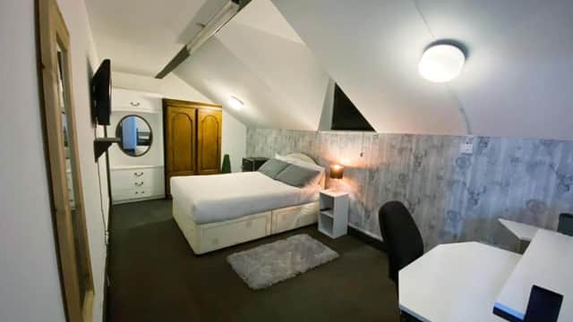 Accommodation at Townhouse 105 in huddersfield