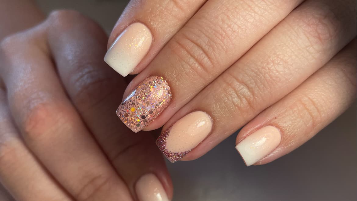 E-Nails
