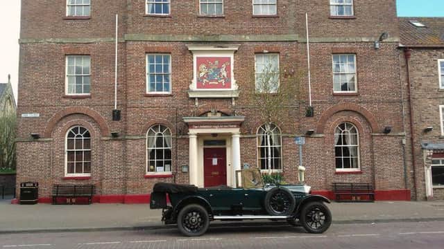 Accommodation at The Londesborough Arms bar with en-suite rooms in market weighton