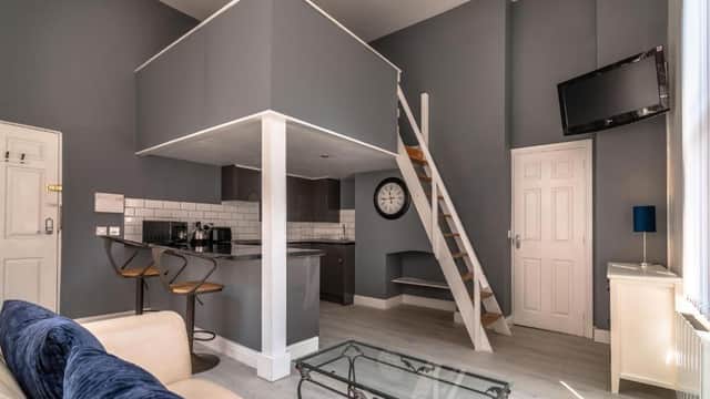 Accommodation at PLATFORM City Studio with Parking in hull