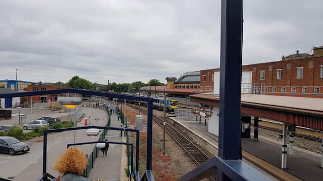 Bus Stop at Rail Station (Stop RB) - Bus Stops in york