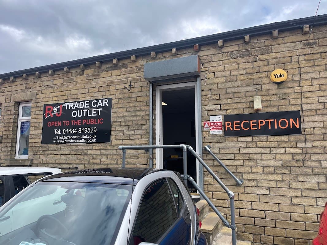 R&J Trade Car Outlet