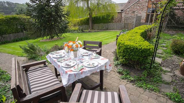 Accommodation at Garden Cottage in ilkley railway station