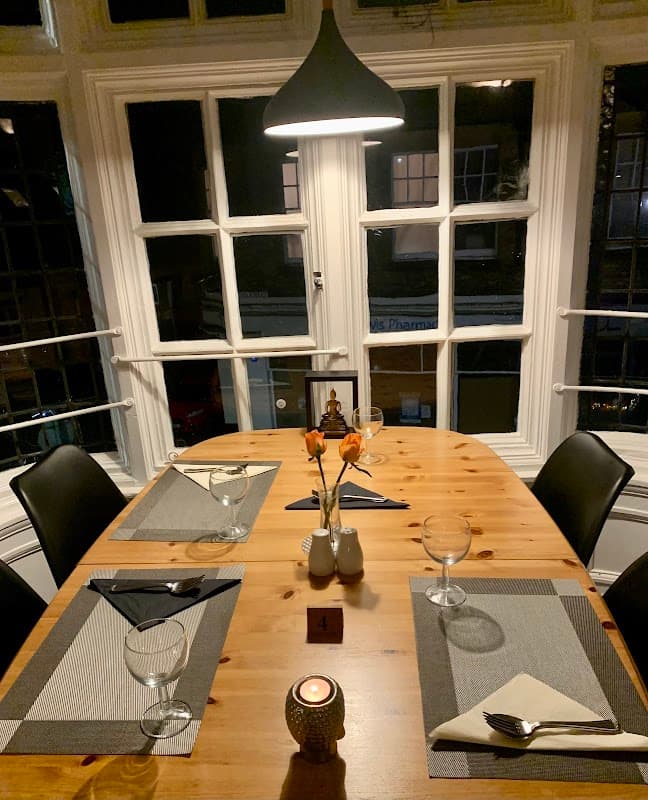 Sunitras Thai Restaurant