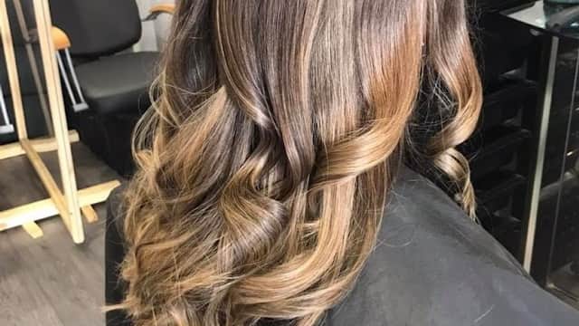 Scottβs Hairdressing - Hair Salons in garforth
