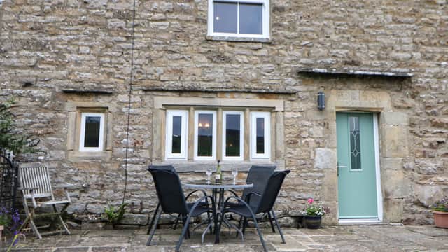 Accommodation at Cowlings in low row