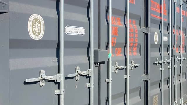 Self Storage Bradford – by TITAN Containers - Self Storage in wibsey