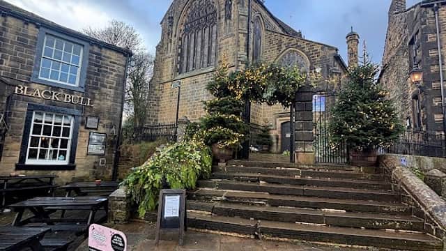Tourist Information Telephone Box - Attraction in cross roads