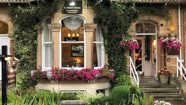 Mansion House Scarborough - Guest House in scarborough