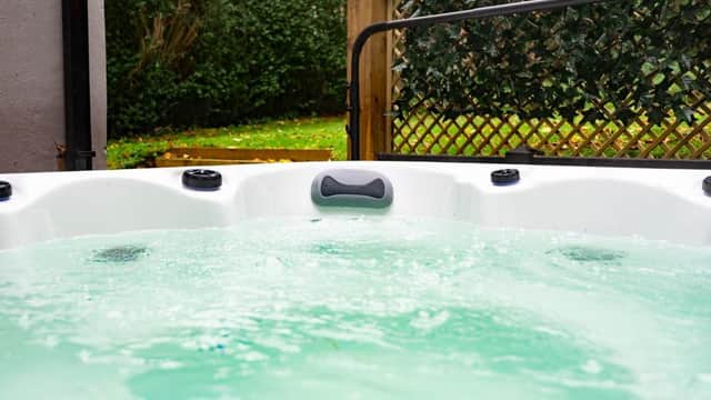 Accommodation at The Headingley House Leeds - Hot Tub - Sleeps Up To 12 - EV Charging in leeds