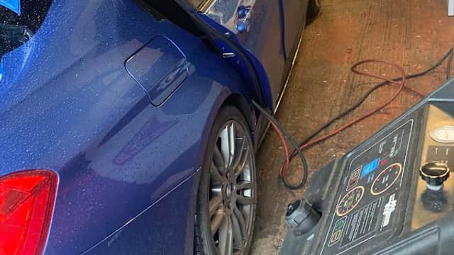 Springfield Garage Mot & Servicing Centre - Garages in dewsbury