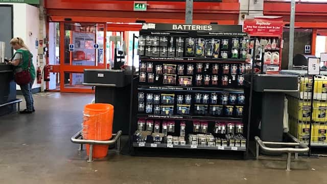 B&Q Leeds - Beeston Ring Road