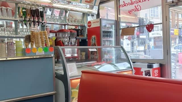Tophams Ice Cream Parlour - Ice Cream Shops in bridlington
