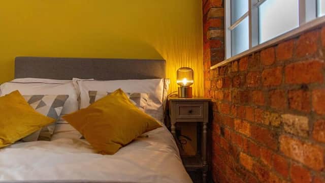 Accommodation at Lovely, Central, 1 Bed Apartment (Sleeps 4) with Free Parking in sheffield
