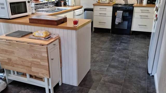 Hallas Flooring - DIY Stores in chapel allerton