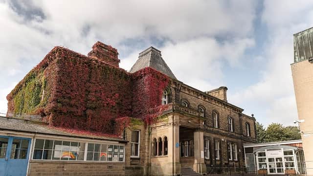 Royds Hall, A SHARE Academy - Secondary Schools in huddersfield