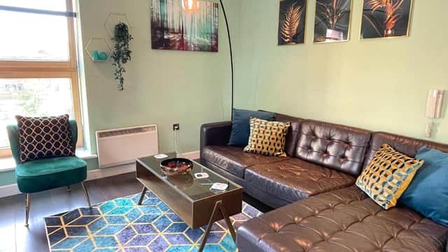 Accommodation at Spacious Apartment in Central Location w/ Parking in sheffield