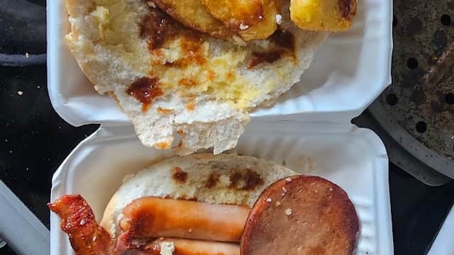 Parkside Sandwich Bar - Takeaway in wakefield