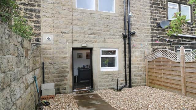 Accommodation at Hemingway Cottage in middleton cowling