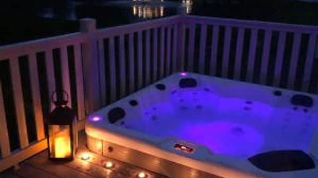 Accommodation at Juniper Lodge with Hot Tub in allerthorpe