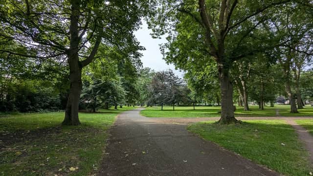 Cross Flatts Park - Park in beeston