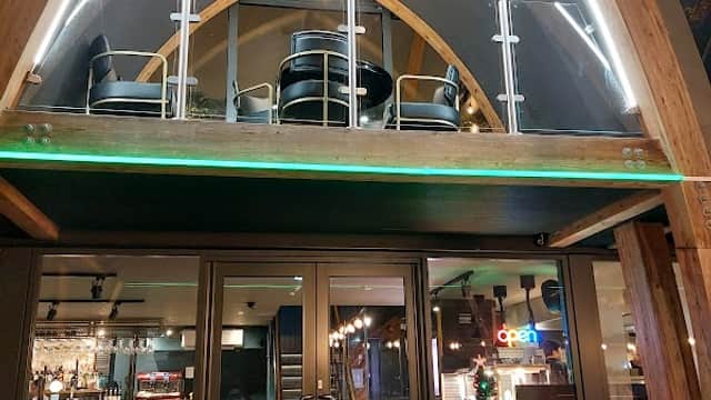 Dining at Hama Korean restaurant(oakwood) in leeds