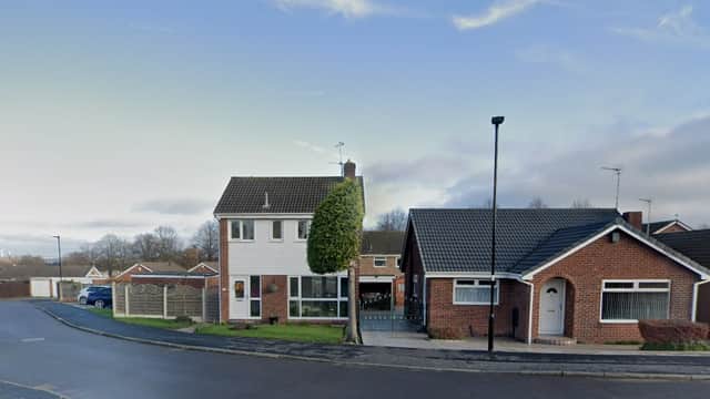 Half Tree - Attraction in eckington