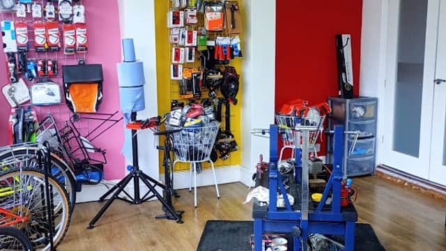 Put Me Back on My Bike Ltd - Bike Shops in sheffield