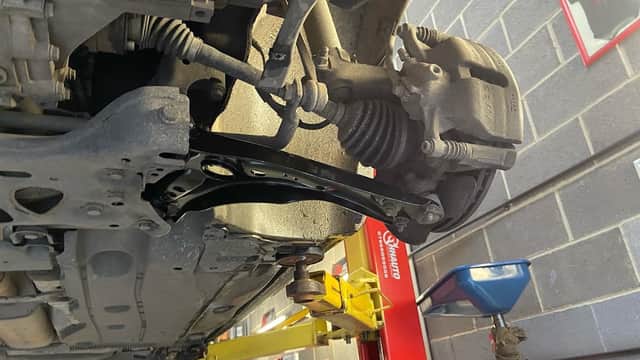 HH Autos Vehicle Repair - Garages in middlesbrough