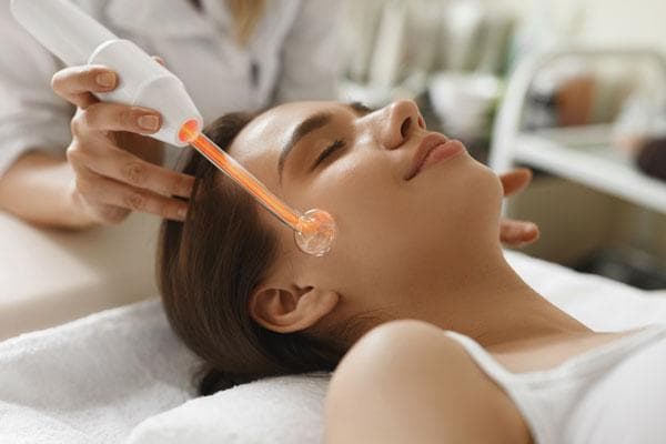 Shine Bright - Mobile Beautician