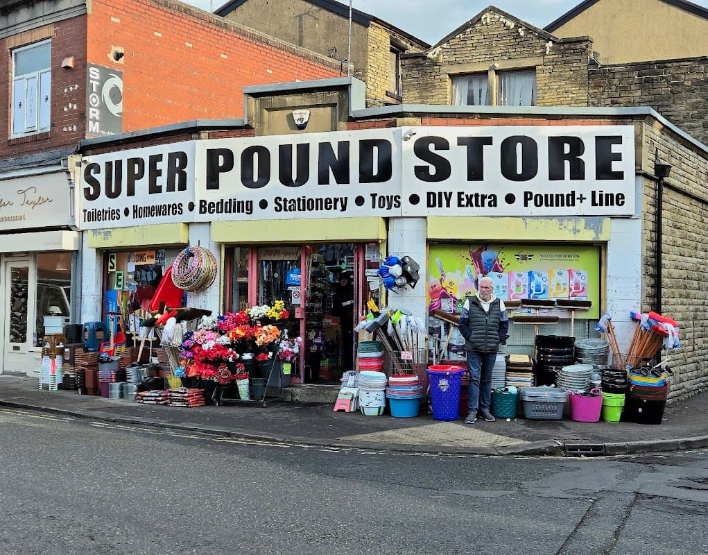Super Pound Store