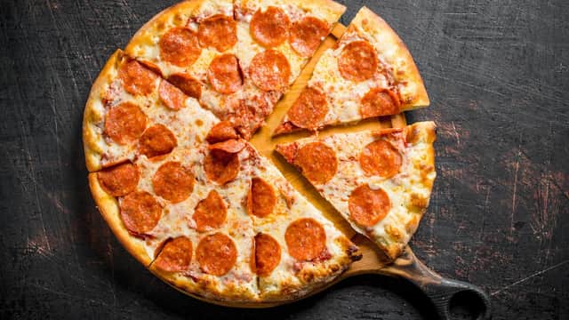 Morris Pizza, Leeds - Takeaway in bramley