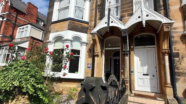 Accommodation at The Waves - Luxury Coastal Bed and Breakfast in scarborough