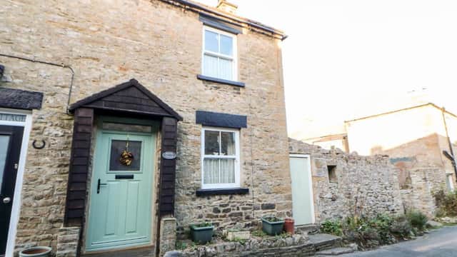 Accommodation at Myrtle Cottage, Leyburn in west witton