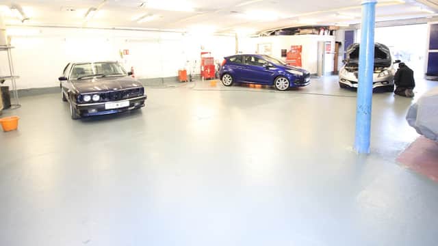 Dean Allen Motors - Garages in mexborough